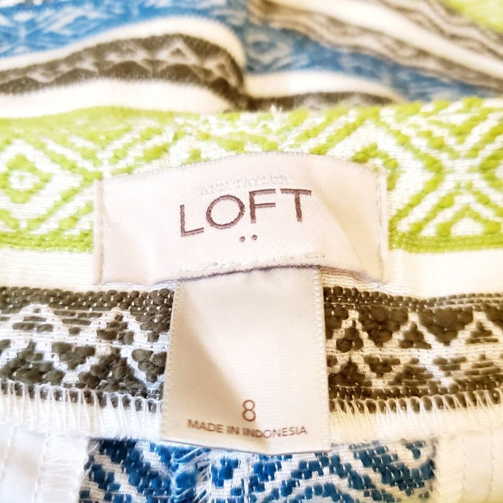 Loft Multicolor Pattern Shorts Size 8 - Picture 11 of 12